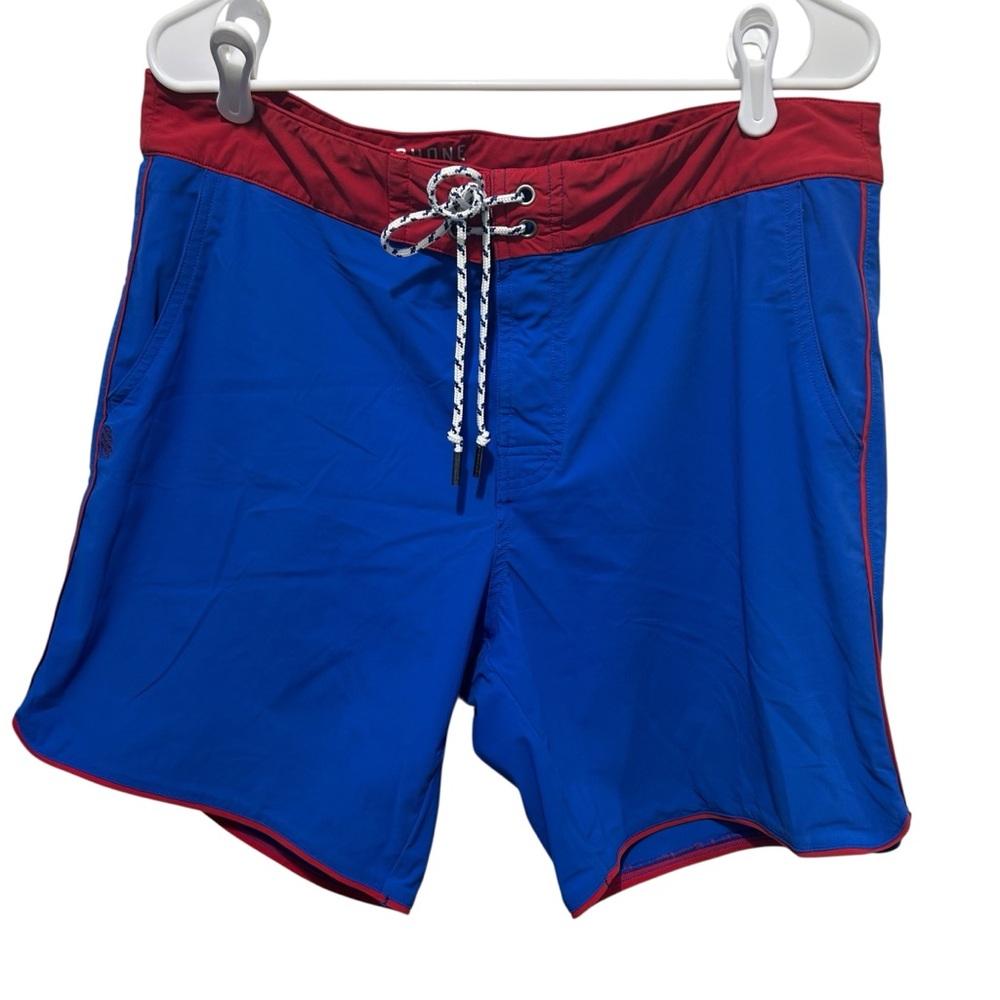 RHONE Shorts Men’s Size 34 Red Blue Board Swim Trunks Drawstring Unlined